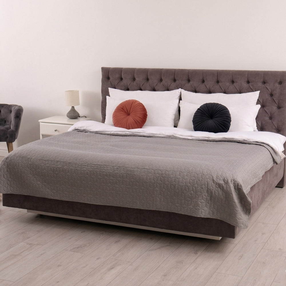 Regency-Tufted-Bed
